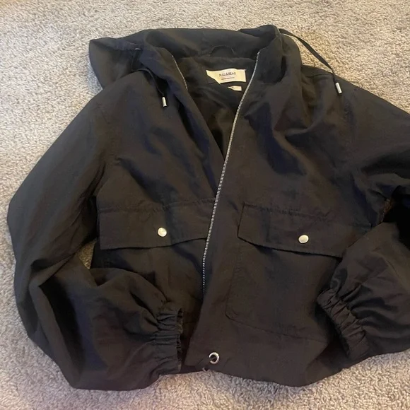 Pull&Bear Black Windbreaker Jacket - Picture 2 of 4